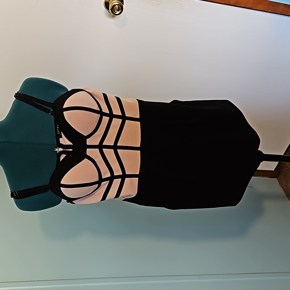 Entry Black and Nude Colorblock Skort Romper